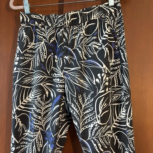 Marine Layer Printed Ankle length Pants - Picture 6 of 6